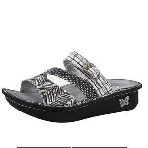 Alegria Colette Unity Strappy Sandals Black / White